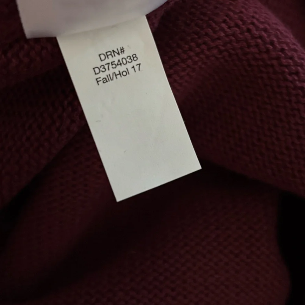 Eddie Bauer Men’s Quarter Zip Sweater